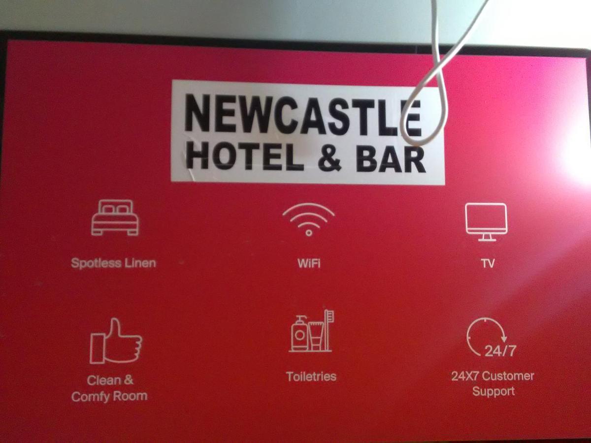 Newcastle West Hotel & Bar Luaran gambar
